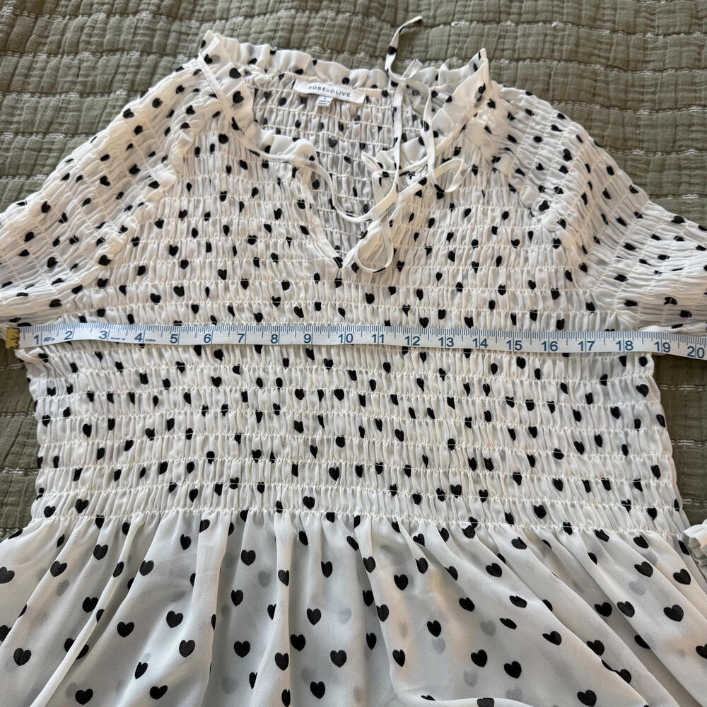 ROSE + OLIVE SZ L White/Black Heart Peplum Smocked Long Sleeve Blouse Romantic - Picture 4 of 9